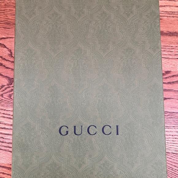 Gucci Pumps! - Picture 8 of 16